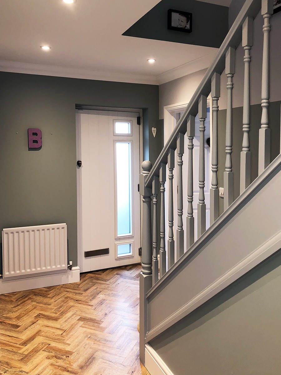 Two-tone hallway painting Henlow